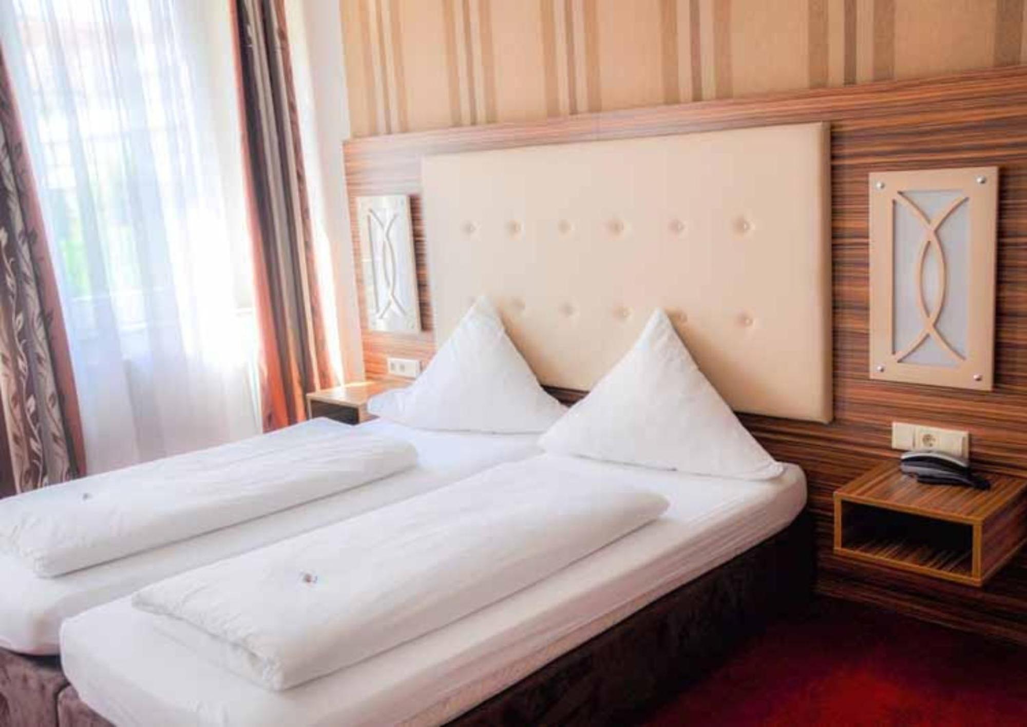 Boutique Hotel Villa-Soy Erlangen Extérieur photo
