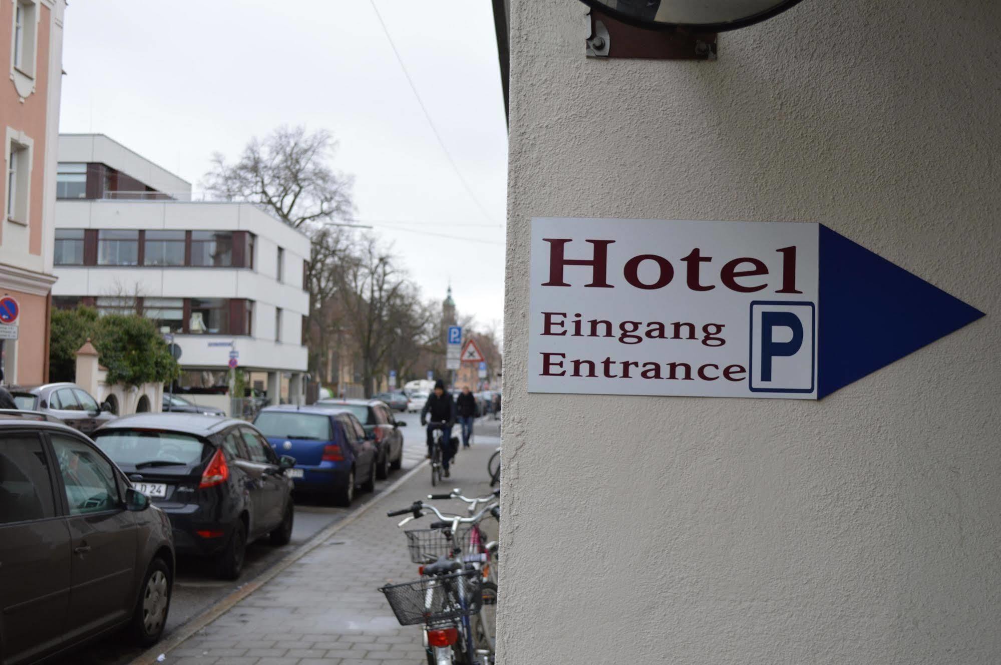 Boutique Hotel Villa-Soy Erlangen Extérieur photo